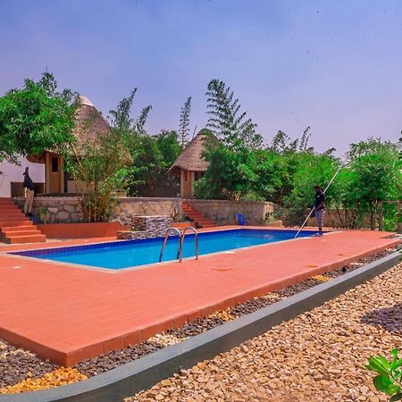 Tilenga Safari Lodge Arua Esterno foto