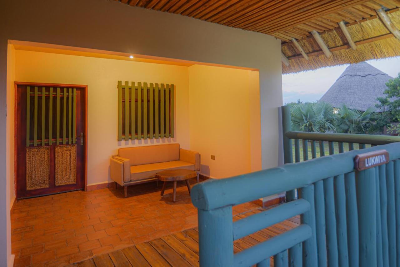 Tilenga Safari Lodge Arua Esterno foto